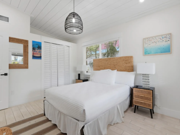 Premier Vacation Rental Near Gulf Beaches - 4-Bedroom Home in Bradenton Beach